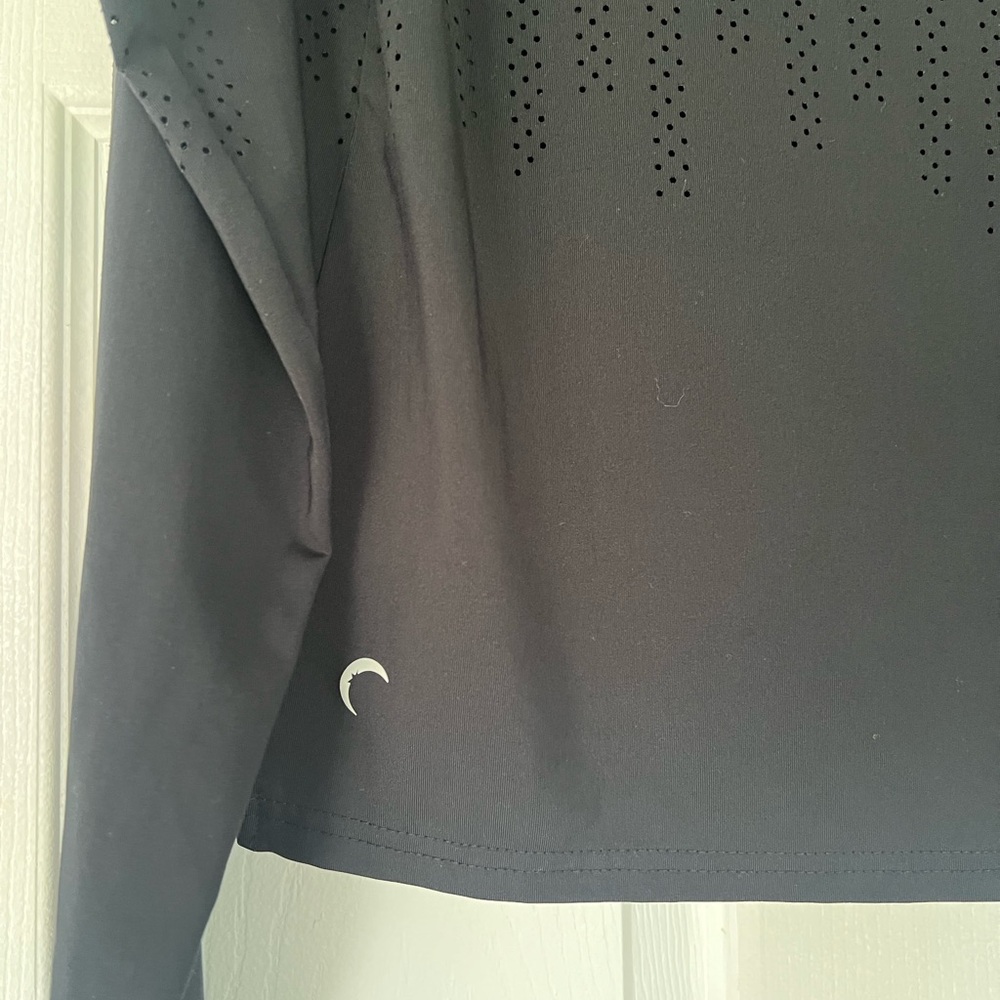 Zyia 🌙 BLACK Chillcicle‎ long crop long sleeve T-RC - Picture 4 of 6